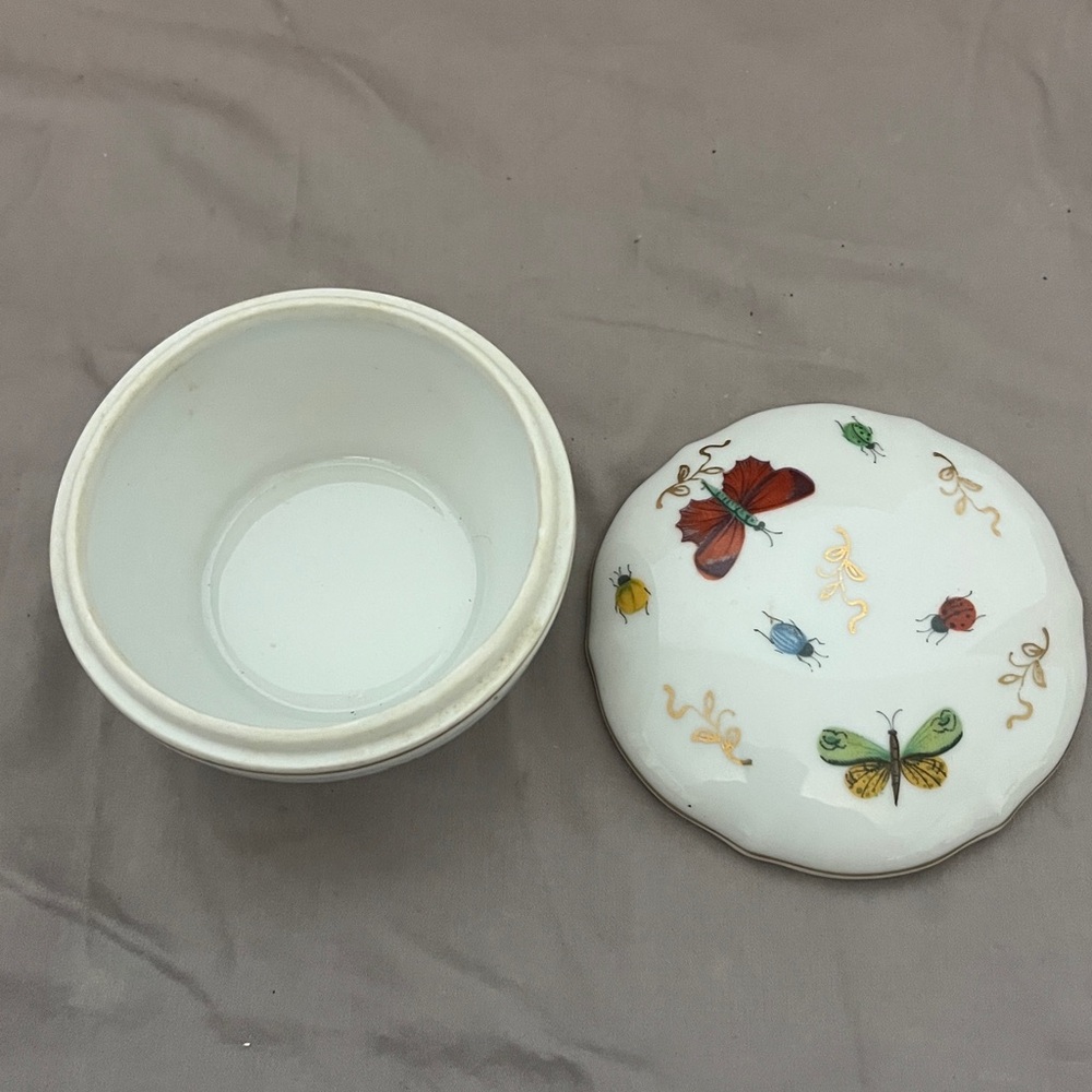 Vintage porcelain Lenwile Ardalt vanity set. - Picture 13 of 15